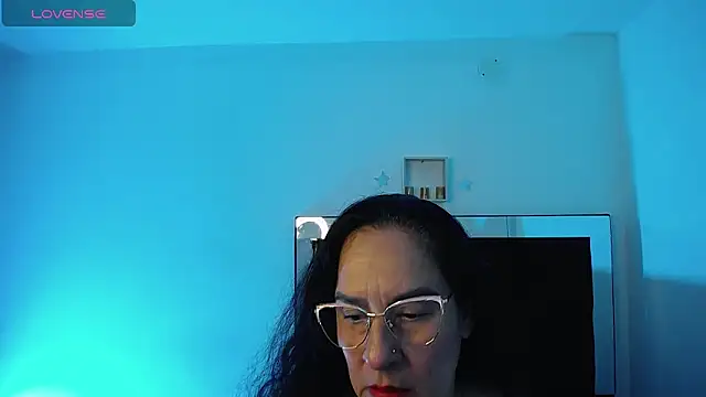 KiaraFoster online show from 04-17-26, 11:13