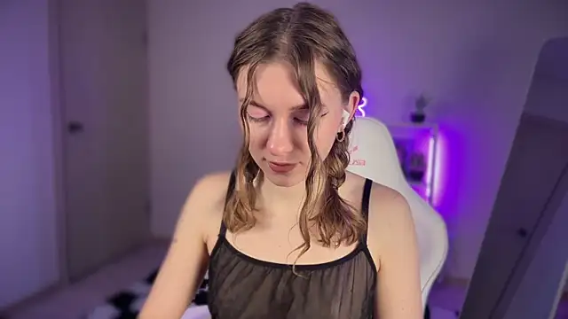 KellySunn online show from 03-22-26, 08:07