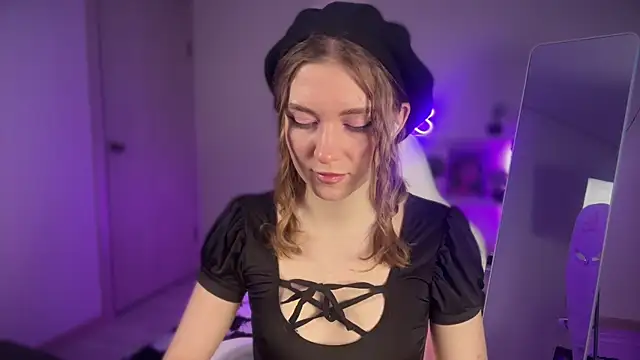 KellySunn online show from 03-29-26, 08:14