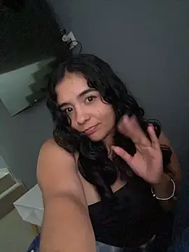 Snapshot of ateneacute chatting on 03-29-26, 10:54 ateneacute online show from 03-29-26, 10:54