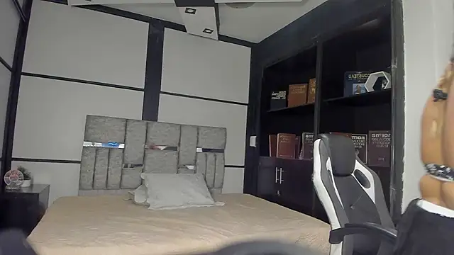 AmbarBrownn  online show from 03-02-26, 08:15