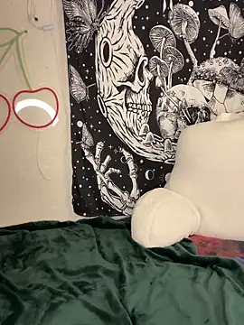 ourlittleesecret online show from 12-22-25, 06:32