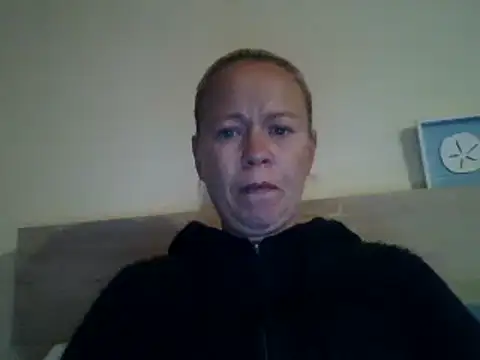 Snapshot of jennyblondeuk chatting on 05-15-26, 07:54 jennyblondeuk online show from 05-15-26, 07:54