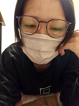 Snapshot of tomatocjin124 chatting on 03-26-26, 08:47 tomatocjin124 online show from 03-26-26, 08:47