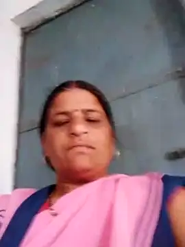 CUTE Ishpa online show from 02-27-26, 05:18