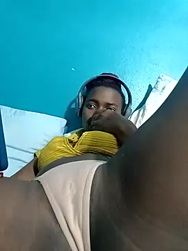 ShyNaughtyBabe online show from 03-08-26, 07:50