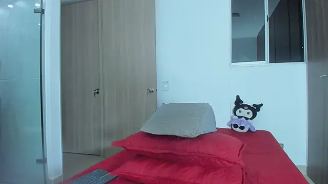 Arimonroee online show from 04-20-26, 11:39