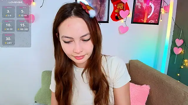 Adele Farrell online show from 12-23-25, 01:58