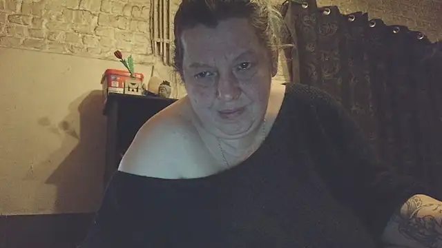 Snapshot of tigresse3 chatting on 05-15-26, 11:23 tigresse3 online show from 05-15-26, 11:23