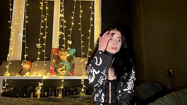 Snapshot of love4couple chatting on 03-20-26, 02:22 love4couple online show from 03-20-26, 02:22