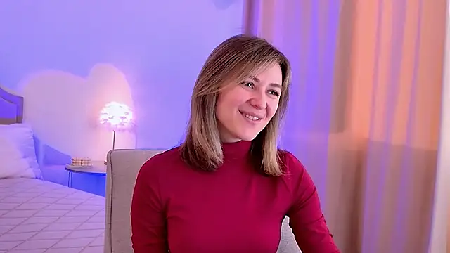 Snapshot of EmeraldGlow chatting on 03-13-26, 02:45 EmeraldGlow online show from 03-13-26, 02:45