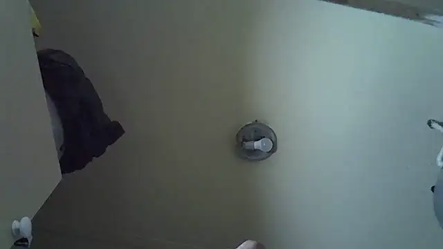 Snapshot of goldenstrips295 chatting on 03-13-26, 10:27 goldenstrips295 online show from 03-13-26, 10:27