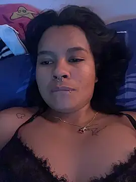 Chloe cortes online show from 04-30-26, 03:40