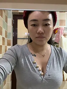 Snapshot of Molly-xiao chatting on 03-11-26, 11:55 Molly-xiao online show from 03-11-26, 11:55