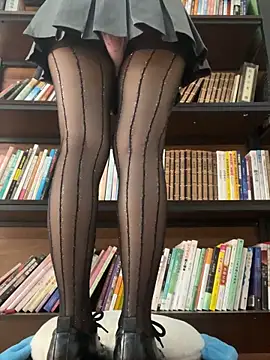 Snapshot of Molly-xiao chatting on 03-28-26, 11:04 Molly-xiao online show from 03-28-26, 11:04