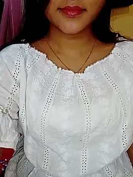 Saumyy online show from 04-15-26, 08:42