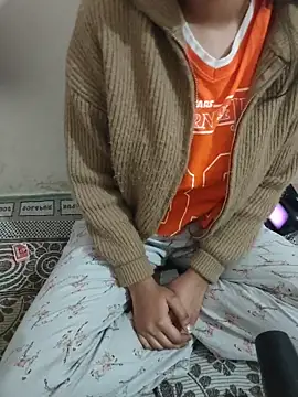 Snapshot of geetanjali_singh chatting on 02-04-26, 12:33 geetanjali singh online show from 02-04-26, 12:33