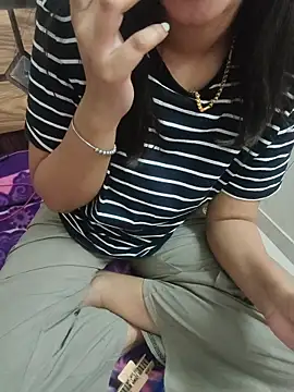 Snapshot of geetanjali_singh chatting on 02-26-26, 07:46 geetanjali singh online show from 02-26-26, 07:46