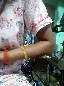 Puja 1230 online show from 06-23-26, 02:53