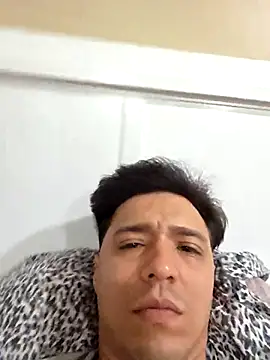 HoofedCylinder online show from 02-18-26, 03:41