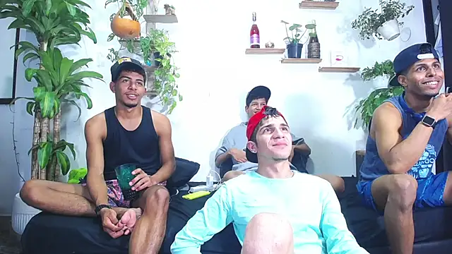 Interracial Snow Bunny online show from 02-28-26, 11:28