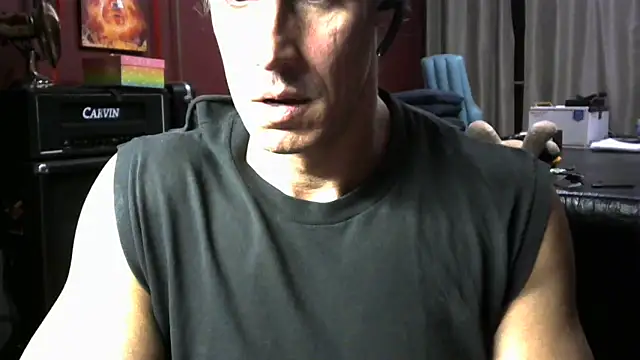 Snapshot of koolchillfun696969 chatting on 02-20-26, 02:41 koolchillfun696969 online show from 02-20-26, 02:41