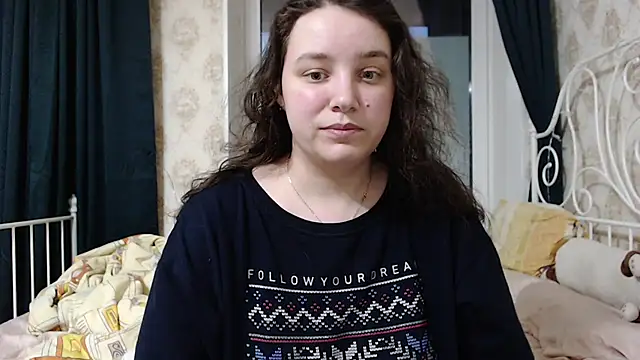 AmazingAllice online show from 02-08-26, 03:04