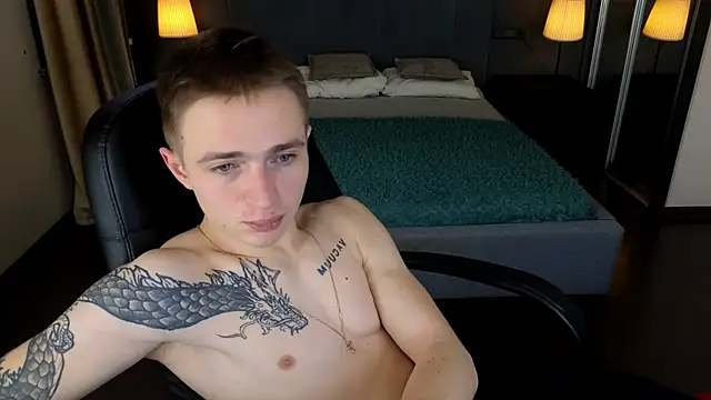 LEO  MILLER online show from 01-10-26, 04:31