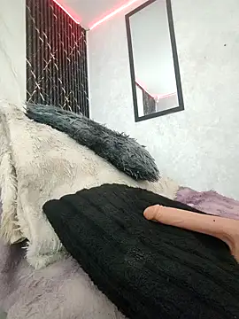 Snapshot of Isis_Hot__ chatting on 03-09-26, 11:03 Isis Hot online show from 03-09-26, 11:03