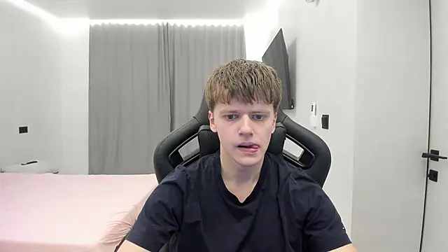 bonekoambalabu online show from 04-08-26, 05:57