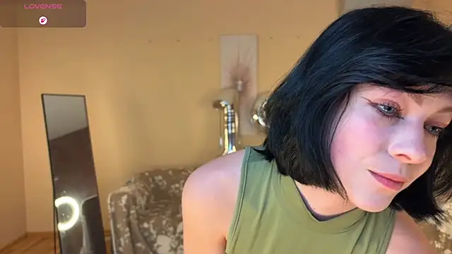 E1ara online show from 05-18-26, 08:31