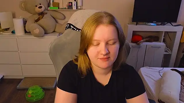 Ol1via online show from 04-10-26, 03:23