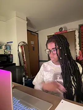 CookiesNcreaming online show from 02-05-26, 12:04