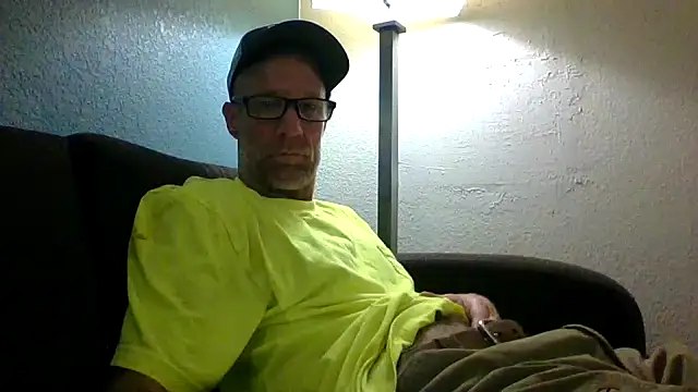 Snapshot of tittycum3636 chatting on 03-23-26, 05:44 tittycum3636 online show from 03-23-26, 05:44