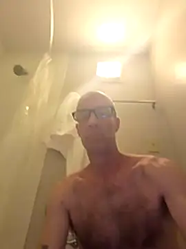 Snapshot of tittycum3636 chatting on 04-18-26, 12:53 tittycum3636 online show from 04-18-26, 12:53