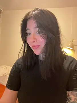 evelynrosess1 online show from 06-22-26, 04:09