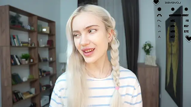 KristalCrowner online show from 03-16-26, 07:40