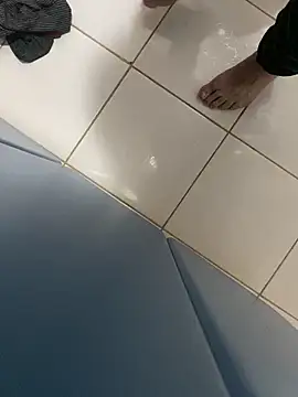 Snapshot of jeanramon01 chatting on 02-23-26, 04:10 jeanramon01 online show from 02-23-26, 04:10