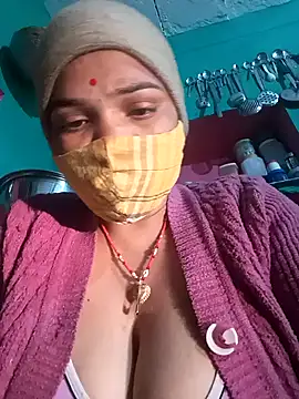 Snapshot of Savita_jatav chatting on 02-05-26, 03:11 Savita jatav online show from 02-05-26, 03:11