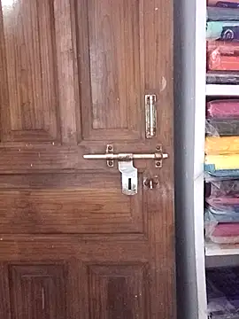 ravi18122 online show from 04-13-26, 06:35