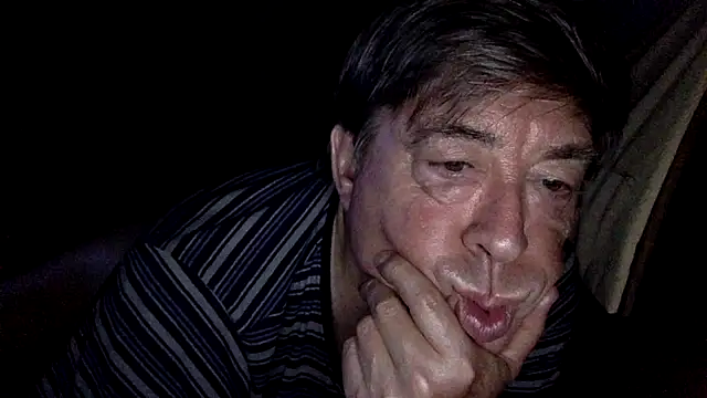 alfredo10011 online show from 06-17-26, 12:13