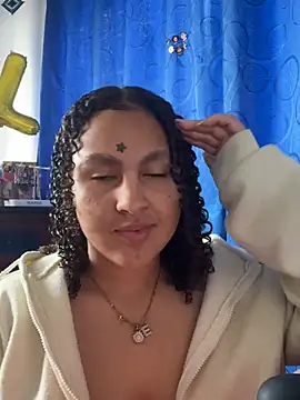 Snapshot of Selene_Voon chatting on 03-27-26, 07:46 Selene Voon online show from 03-27-26, 07:46