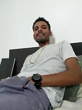 Snapshot of moreno_alpha_br chatting on 02-01-26, 03:16 moreno alpha br online show from 02-01-26, 03:16