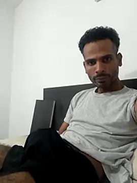 Snapshot of moreno_alpha_br chatting on 03-06-26, 03:58 moreno alpha br online show from 03-06-26, 03:58