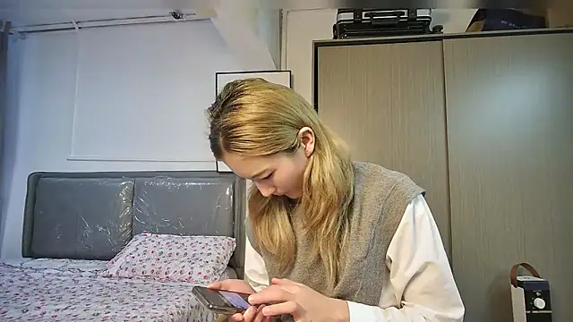 djjfnfczks online show from 04-15-26, 08:09