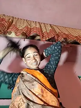 lodhi8080 online show from 04-17-26, 10:07