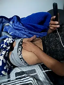 Snapshot of AmbientRha chatting on 03-20-26, 02:05 AmbientRha online show from 03-20-26, 02:05