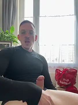 german guy sexy online show from 03-23-26, 09:57