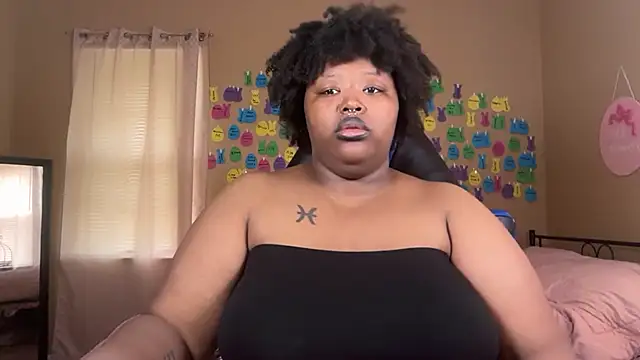 Chocolatebunnyxx96 online show from 06-27-26, 03:28
