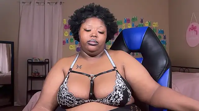Chocolatebunnyxx96 online show from 07-16-26, 03:45